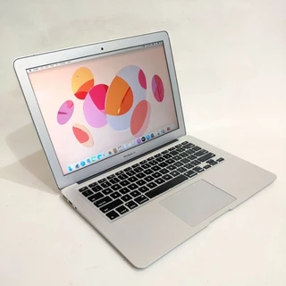 Super Slim Macbook