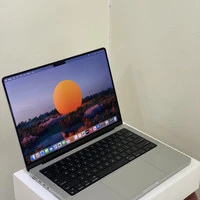 Apple Macbook Pro
