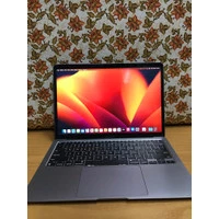 Apple Macbook Air